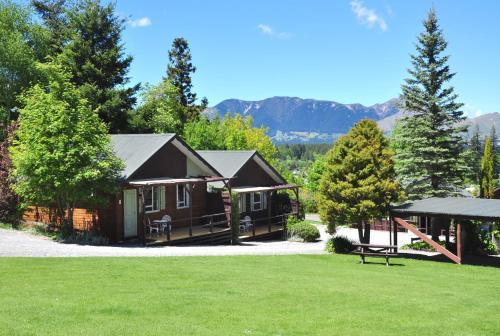 Lodge Greenacres Alpine Chalets & Villas