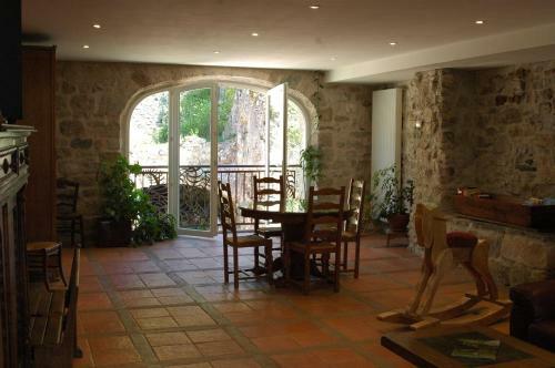 Bed & Breakfast Les Capitelles Du Caylar