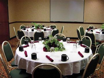 Holiday Inn Hotel & Suites La Crosse