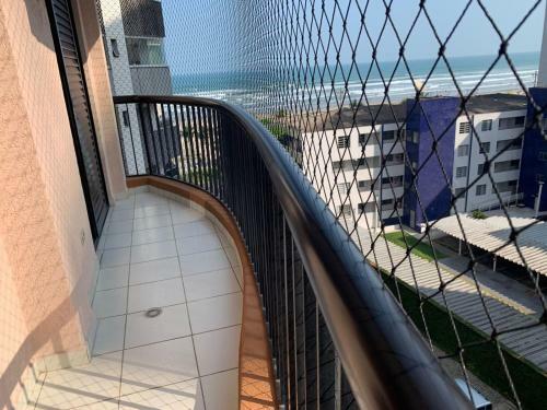 Apartamento Apto Com Varanda E Churrasqueira - 30 M Da Praia