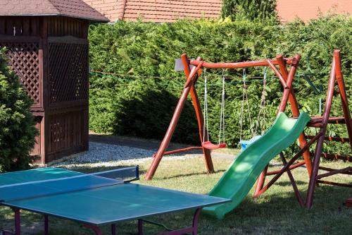 Hostal Felh? Vend�gh�z