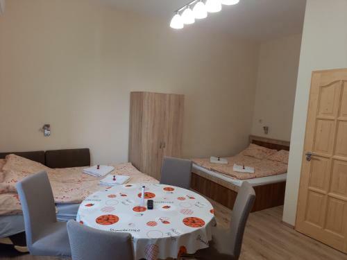 Elizabeth Apartman