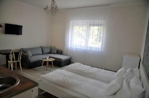 Hostal River Apartment