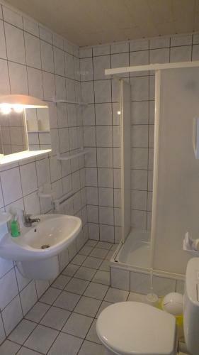 Lena Apartman