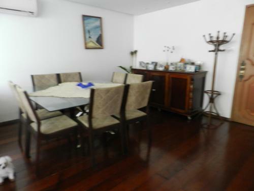 Quarto B�sico Confortavel