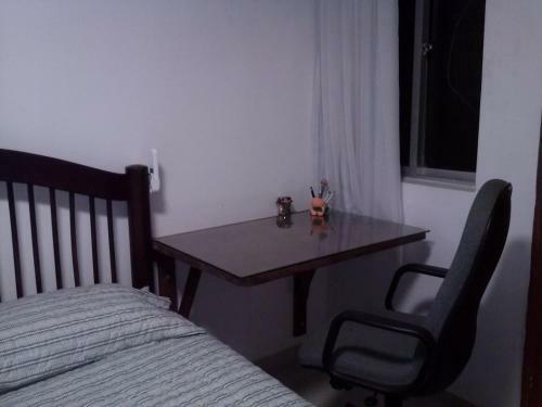 Quarto B�sico Confortavel