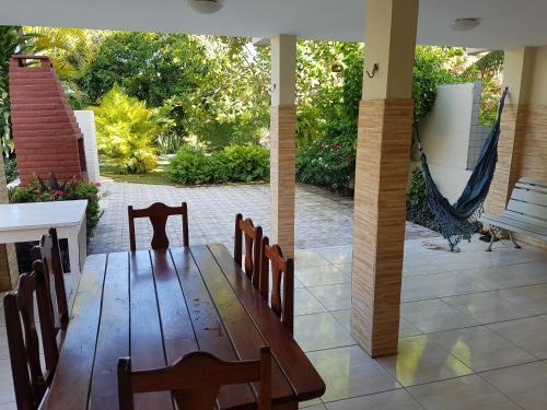 Casa Dentro de Porto de Galinhas. 04su�tes.01quarto.