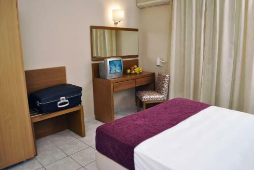 Aparthotel Hotel Plessas Palace