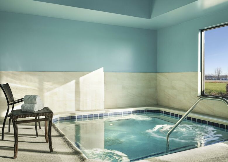 Hotel Holiday Inn Express Peru-lasalle Area