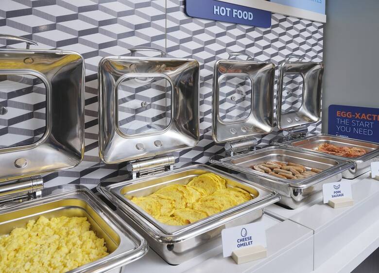 Hotel Holiday Inn Express Peru-lasalle Area