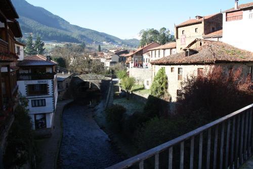 Hostal Hoster�a La Antigua