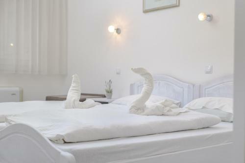 Exclusive Apartments II