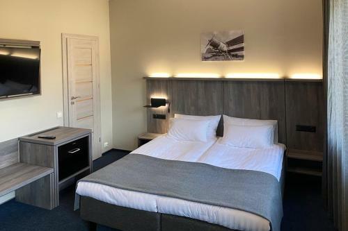 Brut Wine Hotel