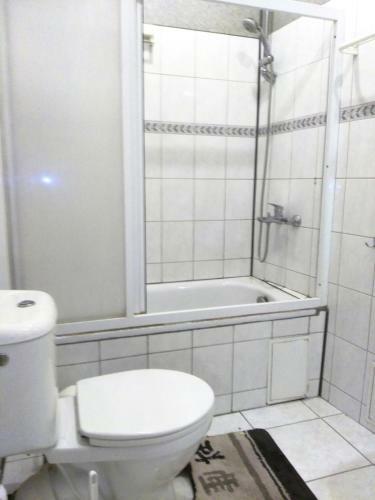Like Home Apartments-stepono - 3 Entire Flats