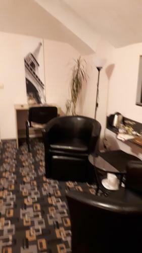 Valentina's Rooms