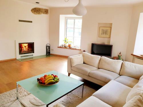 Exceptional Uzupis Bridge 3 Bedroom Apartment