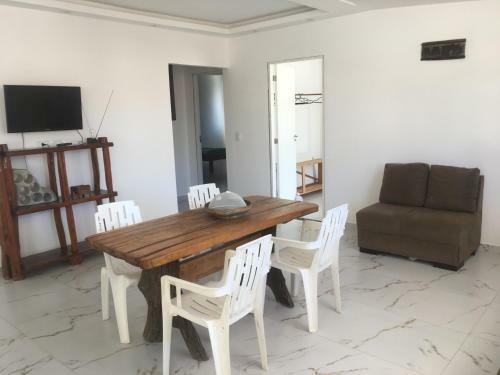 Apartamento Novo Bem Espa�oso E Arejado .