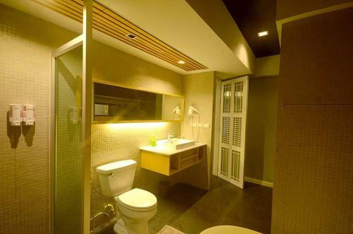 Hotel Paragon Inn