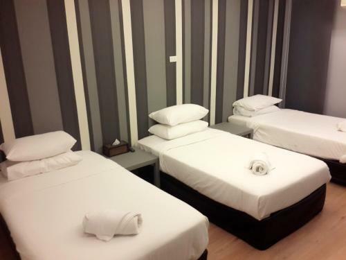 Hotel Paragon Inn