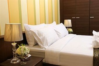 Hotel Orchid Resort