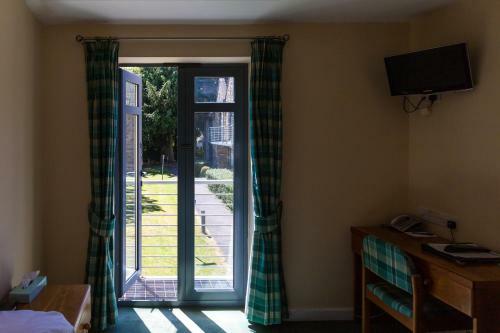Hotel Middle Aston House