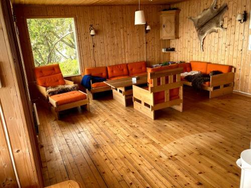 Bergen/sotra:waterfront Cabin(S).boat.fish.jacuzzi