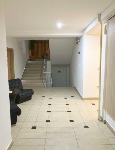 Hotel Inn Po?arevac