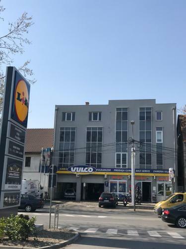 Lux Apartmani Milan-o