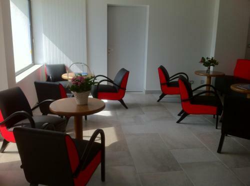 Hotel Restaurant La Chaudr�e