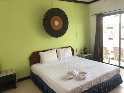 Super Green Hotel