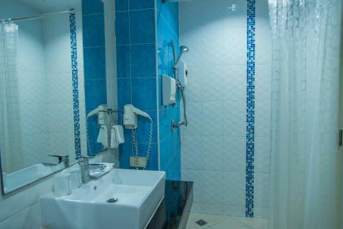 Jula Place Hotel