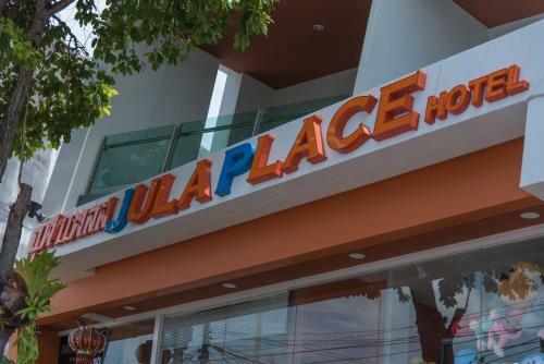 Jula Place Hotel