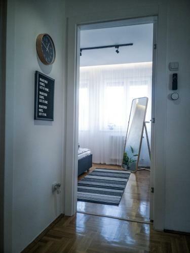 Raw Industrial City Apartment