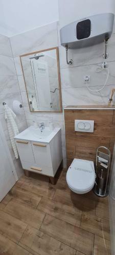 Kvija Rooms