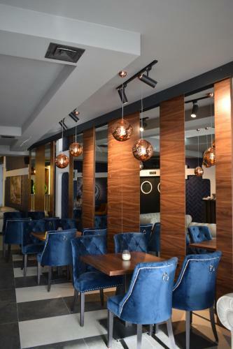 Hotel Preno?i?te Srebrno Jezero