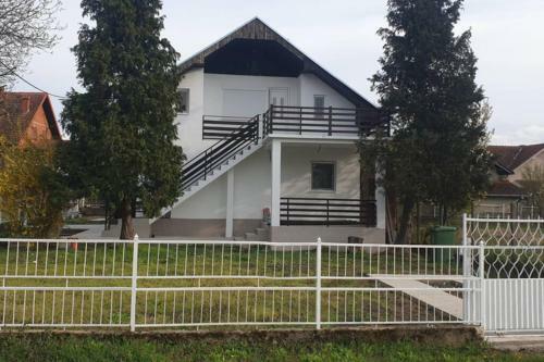 Apartmani Ricci R 2