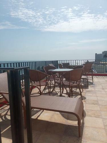 Apartamento Edif�cio Metropole Ondina
