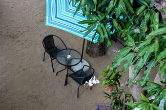 Hostal Pelegrin Hotel Samui
