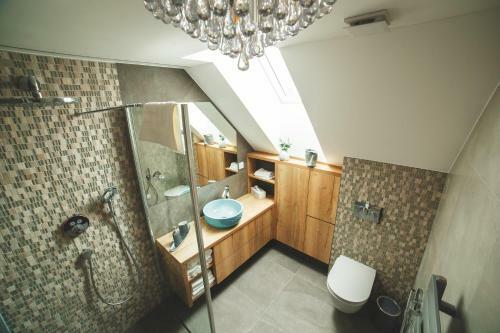 Horv�t Family Residence