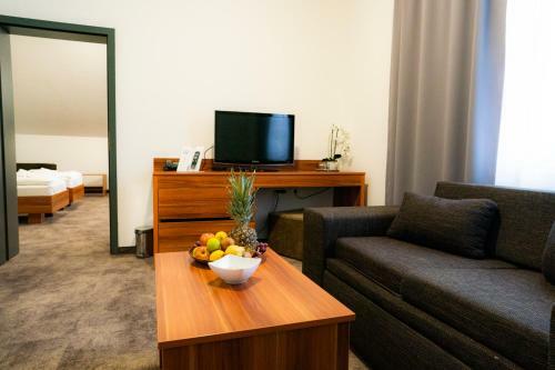 Hotel Ring