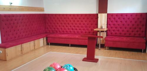 Hostal Davi Penzion & Bowling