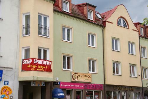Hostal Go?ciniec Pan Tadeusz II