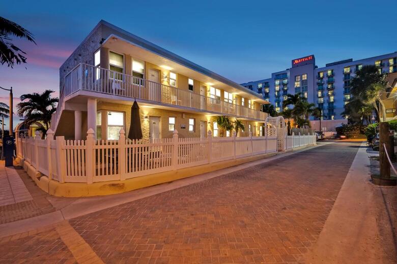 Aparthotel The Sea Turtle