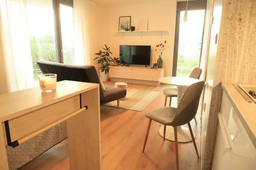 Brand New Apartment In Private Resort