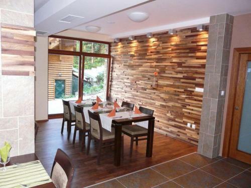 Apartm�n Hrabovo 203 Fatrapak 2