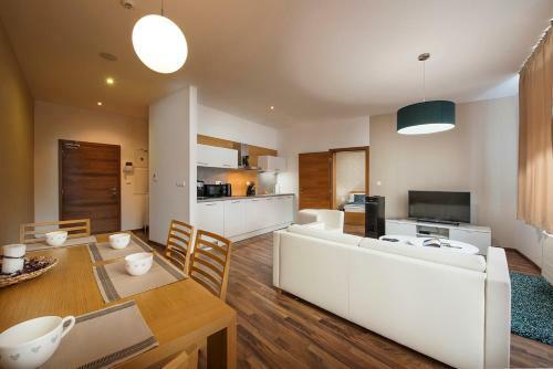 Apartment No. 11, Apartment House Oliver