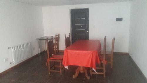 Kaiken - Hostel & Departamentos