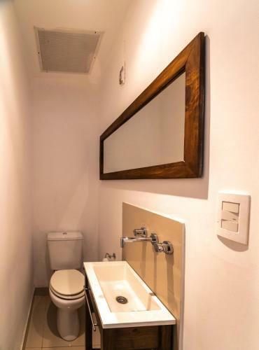 Casa Con Piscina En Adrogu�
