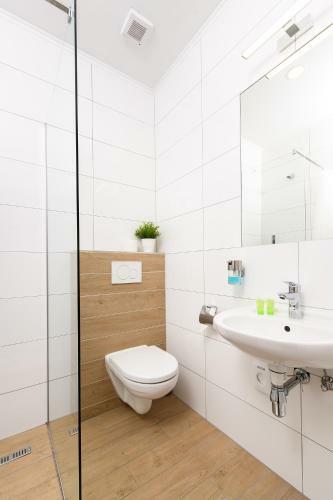 Hostal Penzi�n M-?port Tren?�n