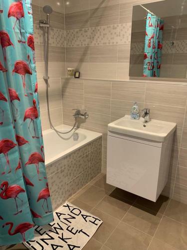 Greenbay Golf Apartments